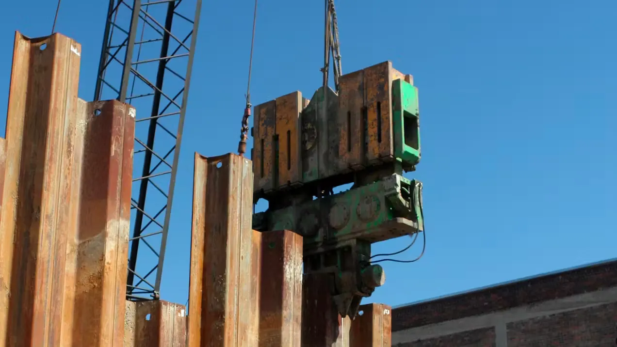 打桩机加强噪音控制